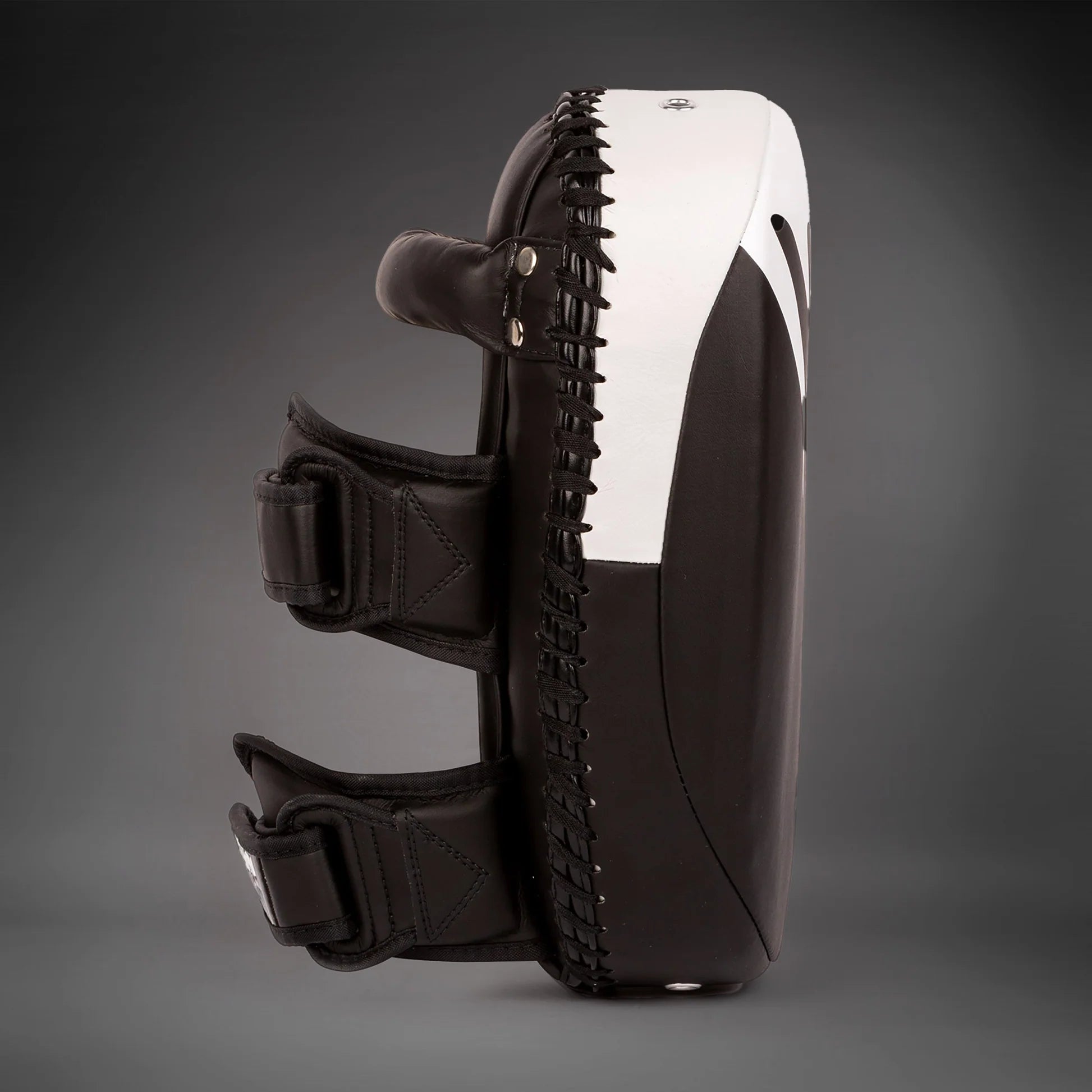 Venum Kick Boxing 2.0 Micro Fiber Paos - Black/White