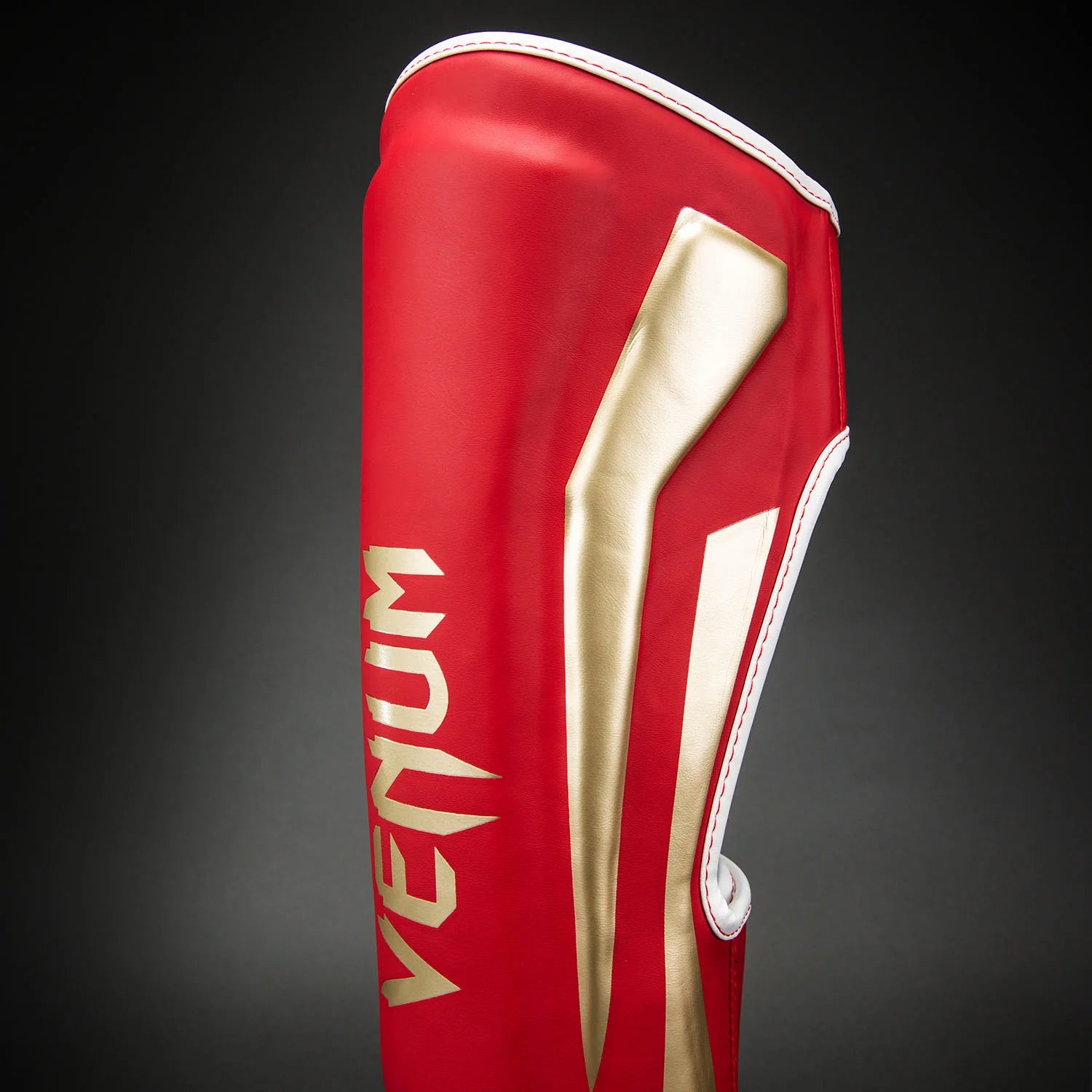 #Color_Red/Gold
