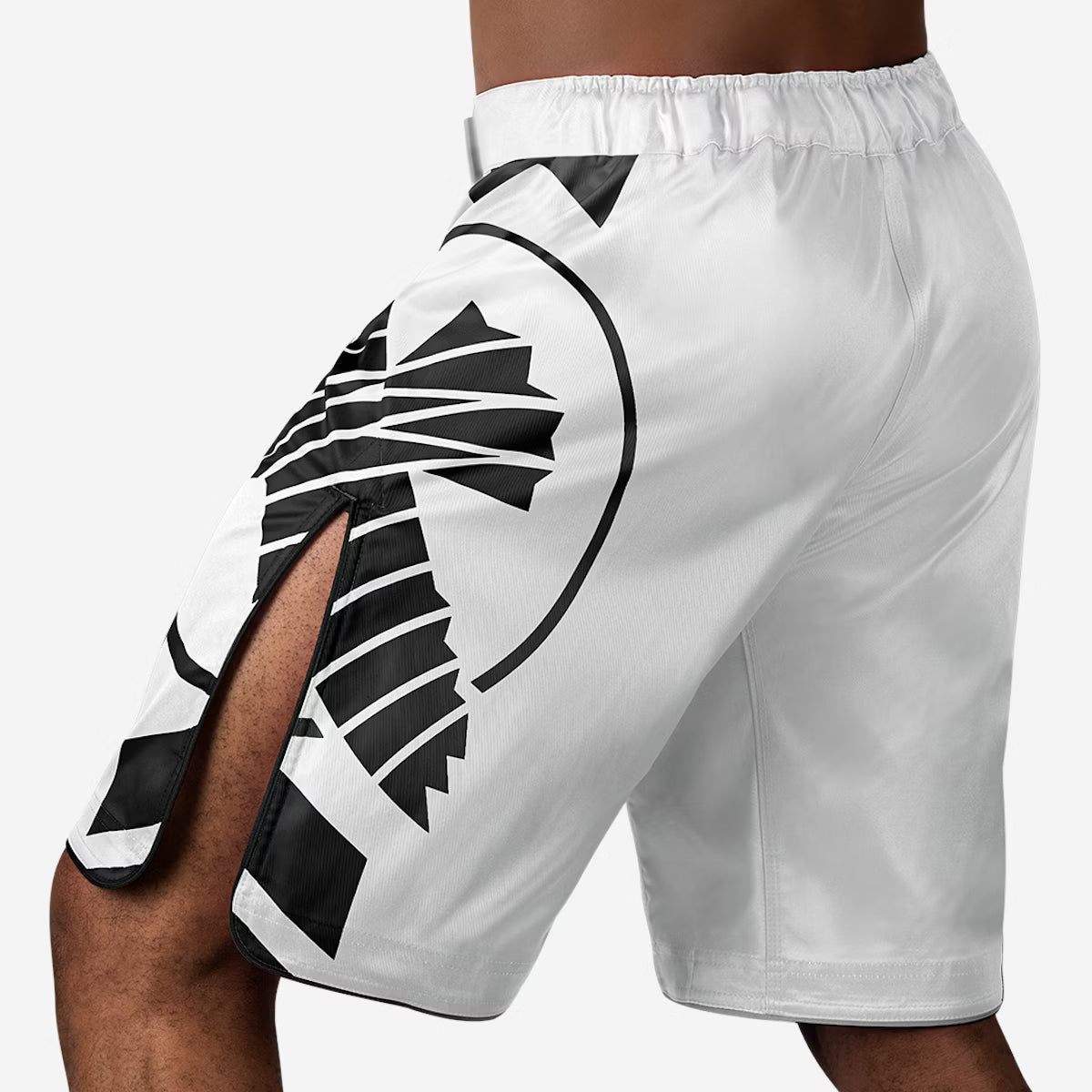 #Color_White/Black