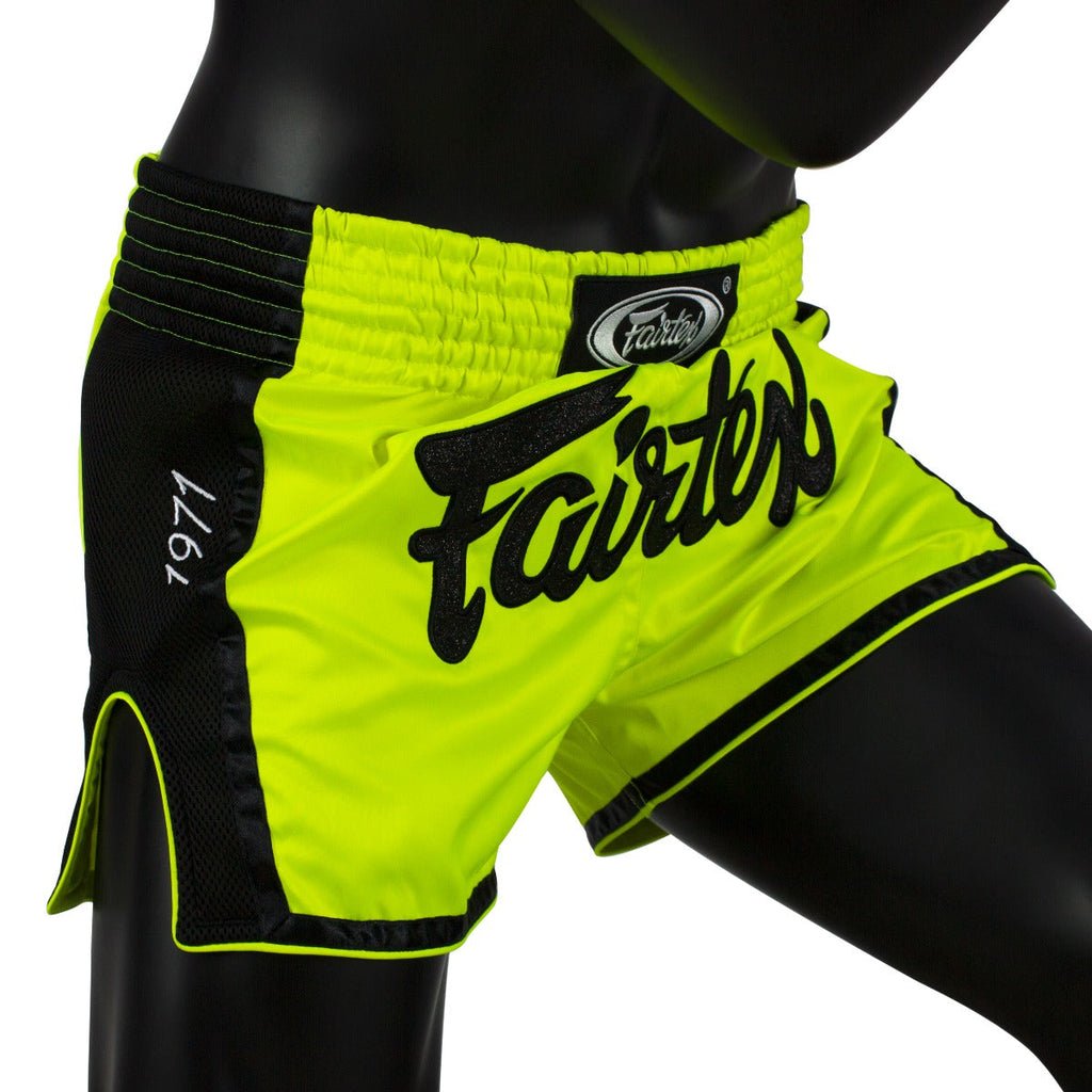 FAIRTEX MUAY THAI SHORTS - BS1706 LIME GREEN